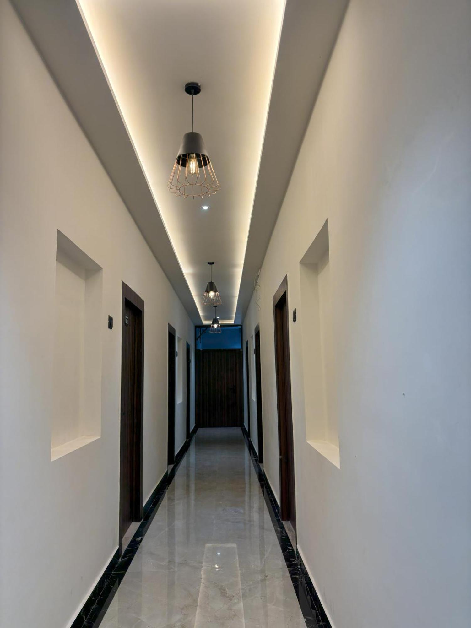 Hotel Taj Way By Jyoti Villa Агра Экстерьер фото